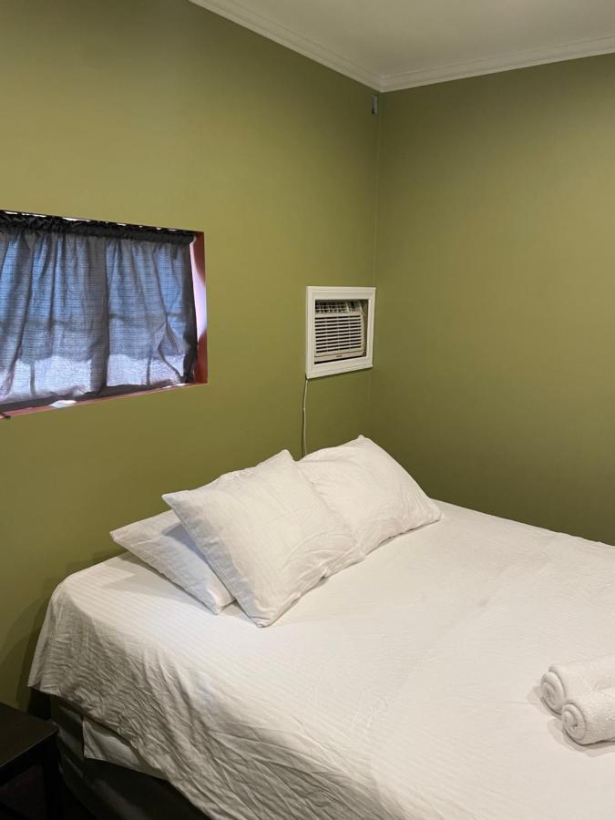 Private Standalone Room W/ Tv, Wifi & Ac In Carson Exterior photo