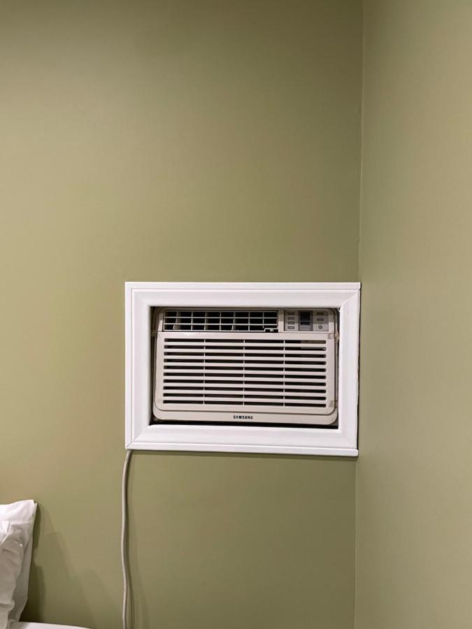Private Standalone Room W/ Tv, Wifi & Ac In Carson Exterior photo